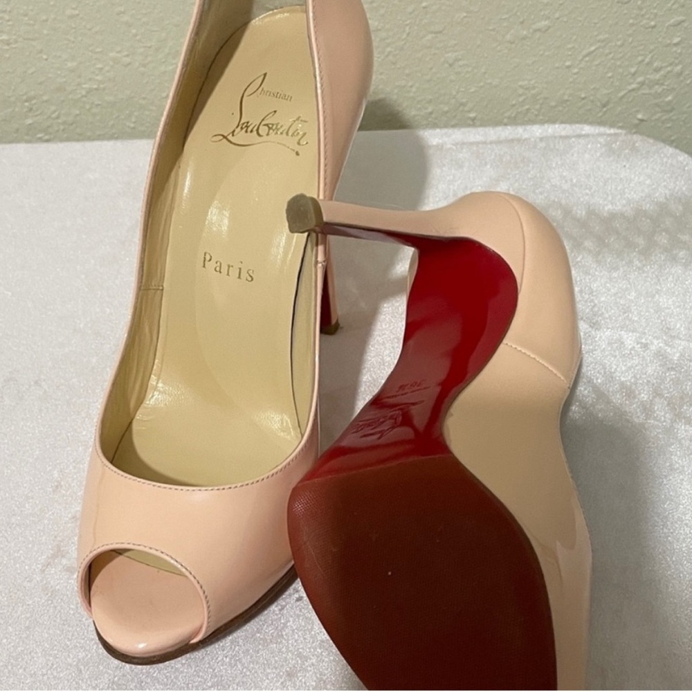 Christian Louboutin Women's Peep Toe Heels - Blush Pink